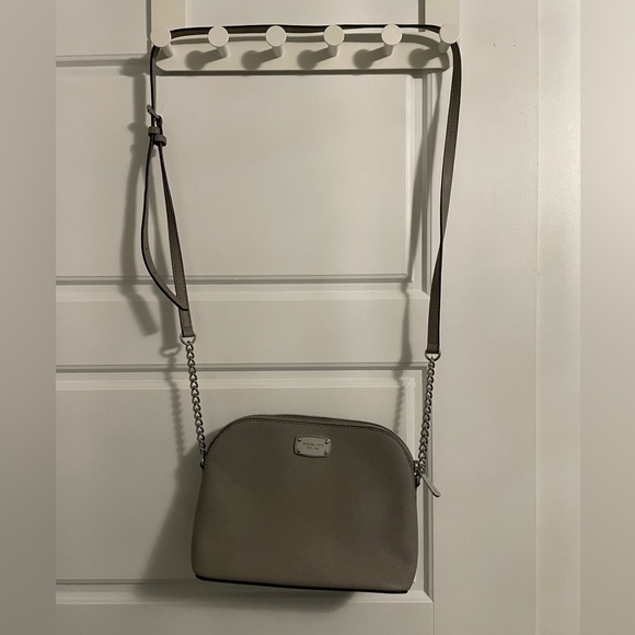 Micheal Kors Crossbody Purse - Picture 1 of 4